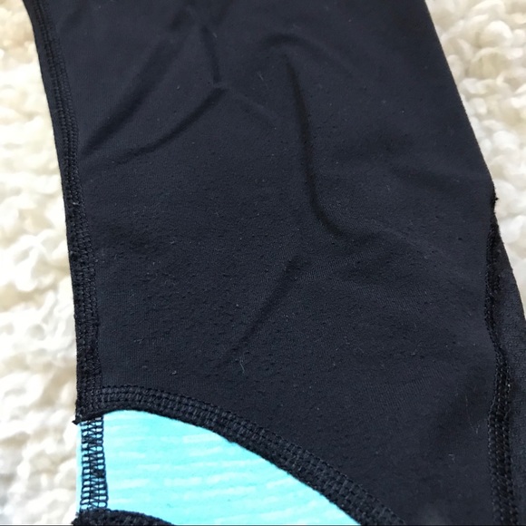 LULULEMON black/blue crop leggings - Picture 4 of 6
